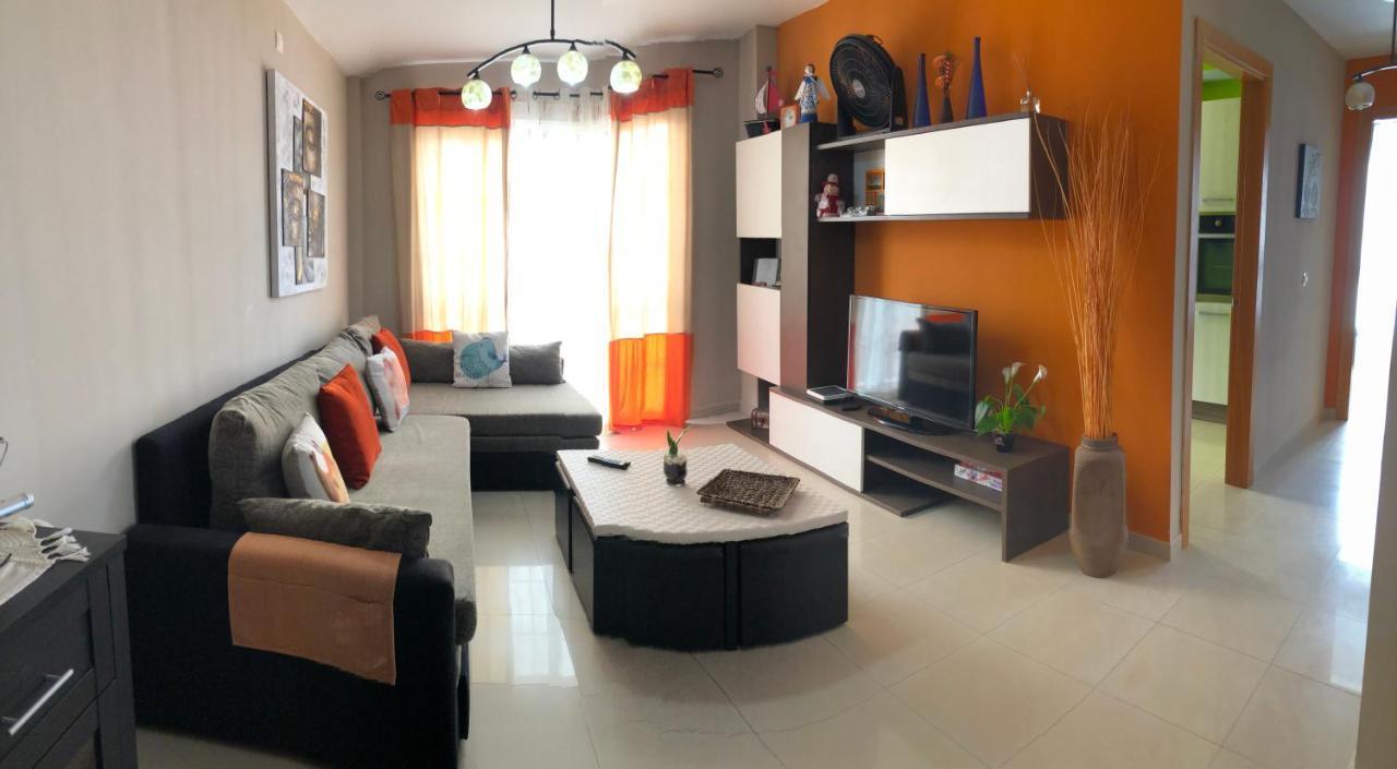 Casa Nurita Y El Cho Apartment กราน ตาราฮาล ภายนอก รูปภาพ
