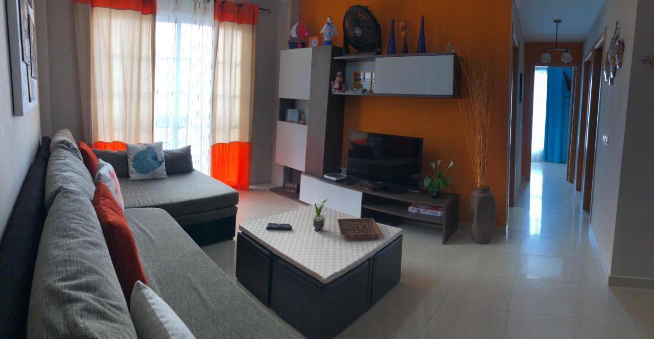 Casa Nurita Y El Cho Apartment กราน ตาราฮาล ภายนอก รูปภาพ
